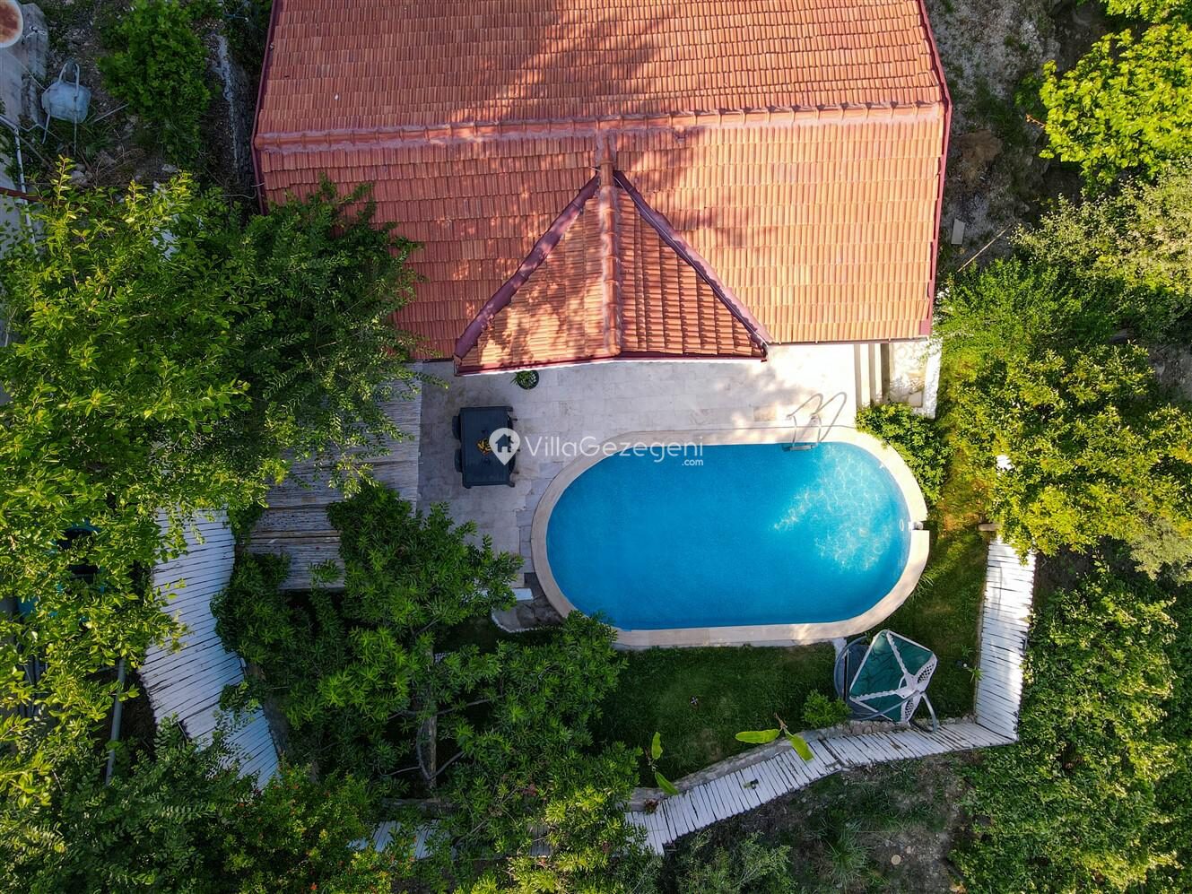 Villa Pandora 3 — 4