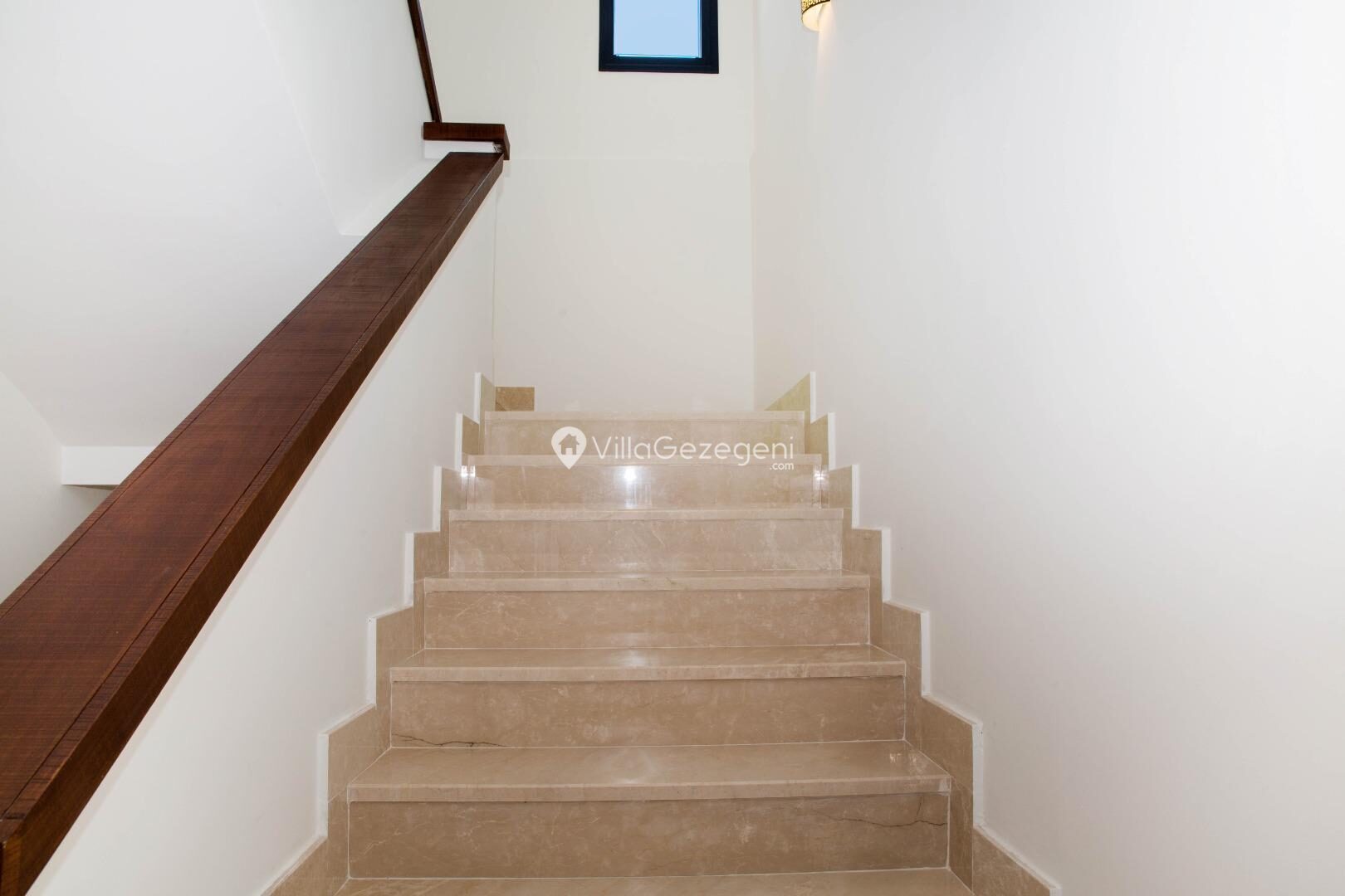 Villa Bambi 443 — 79