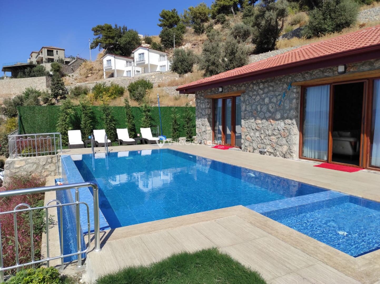 Villa Ahenk — 2