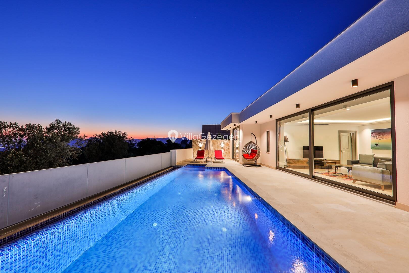 Villa Azure — 11