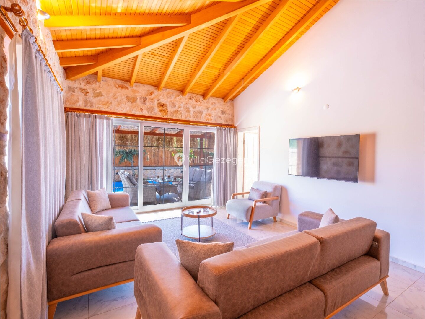 Villa Carya Famm 1 — 21