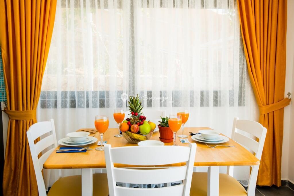 Villa Romeo — 3