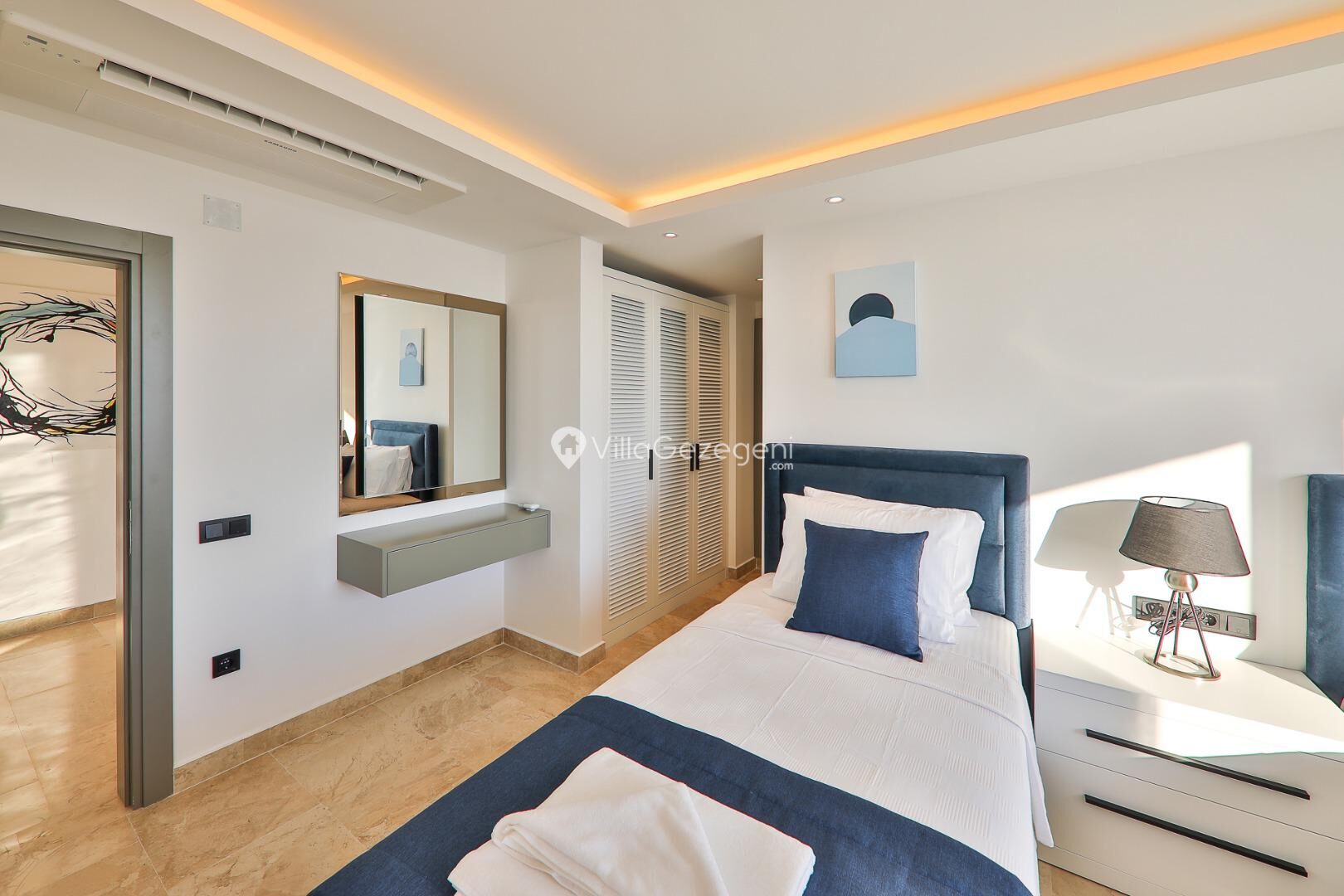 Villa Azure Duo — 23