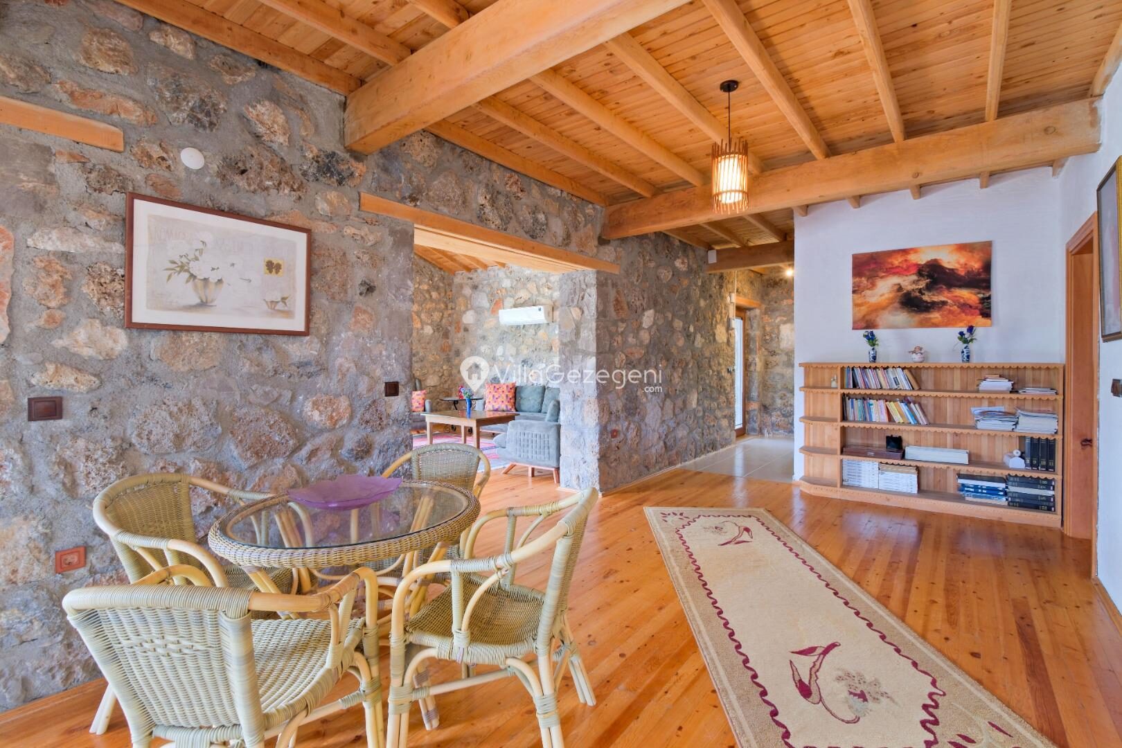 Villa Bonus — 27