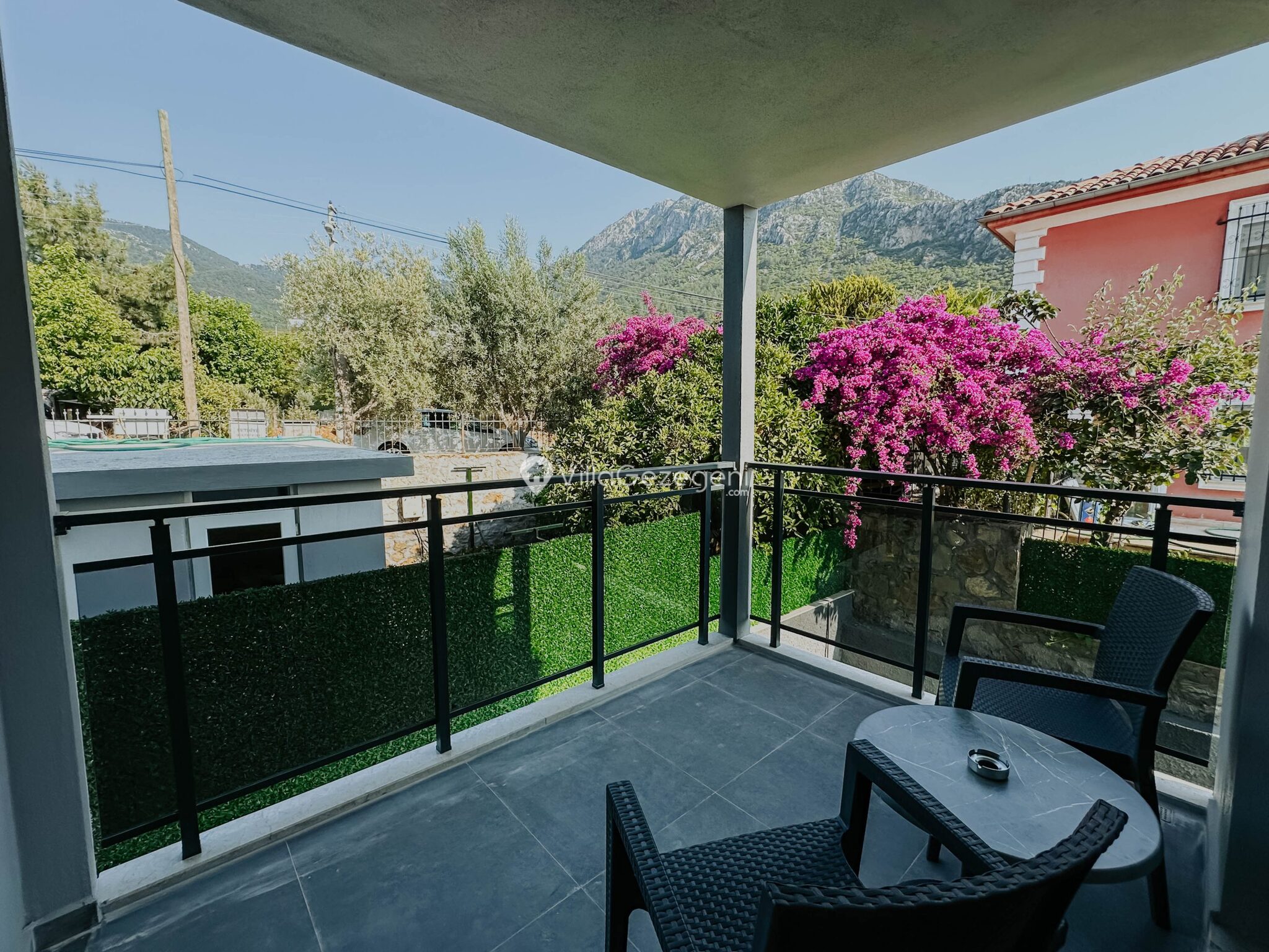 Villa Devin Ovacık Bahçe / teras – Ovacık kiralık villa