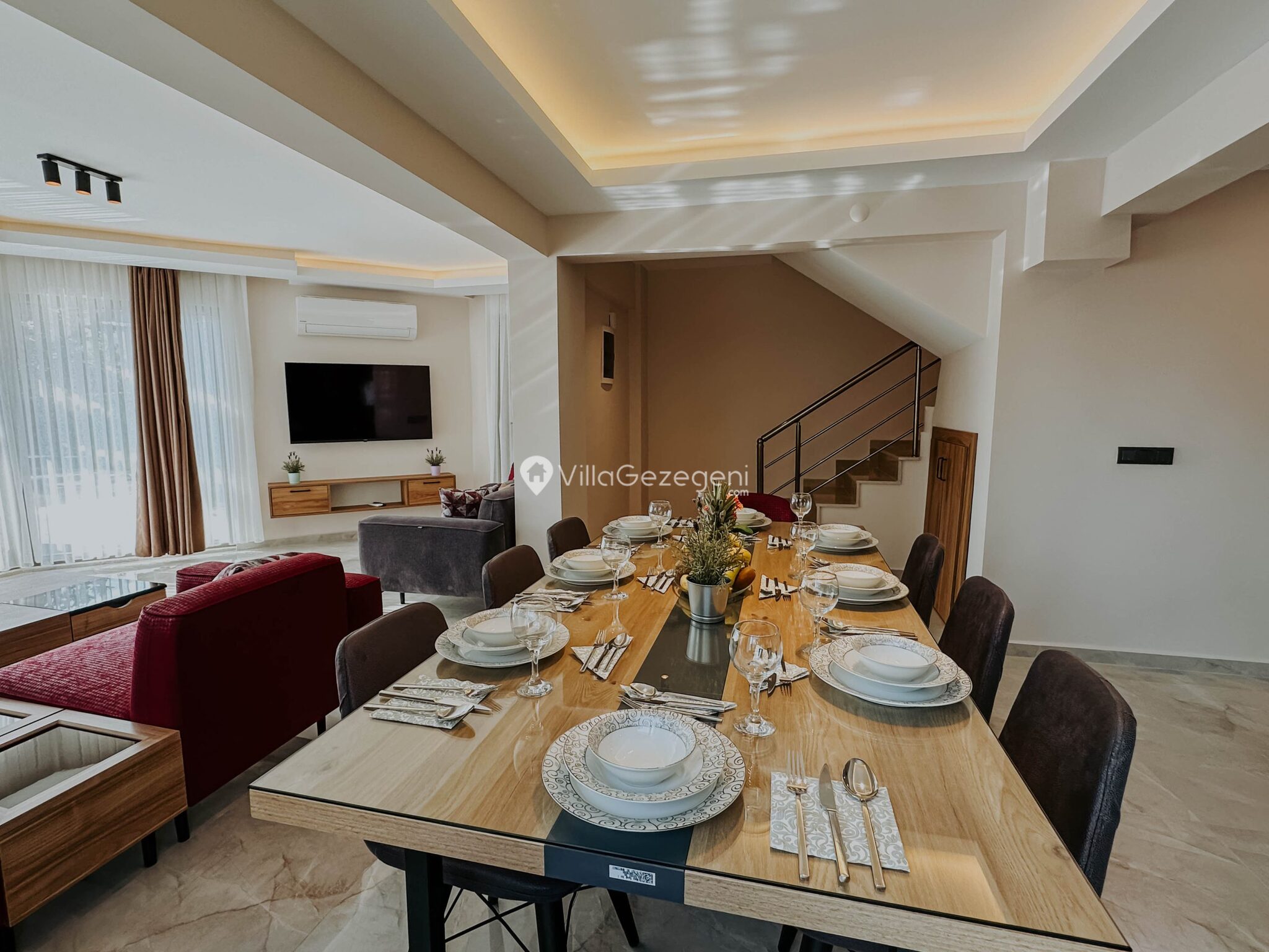 Villa Devin Ovacık Yemek alanı 1 – Ovacık kiralık villa