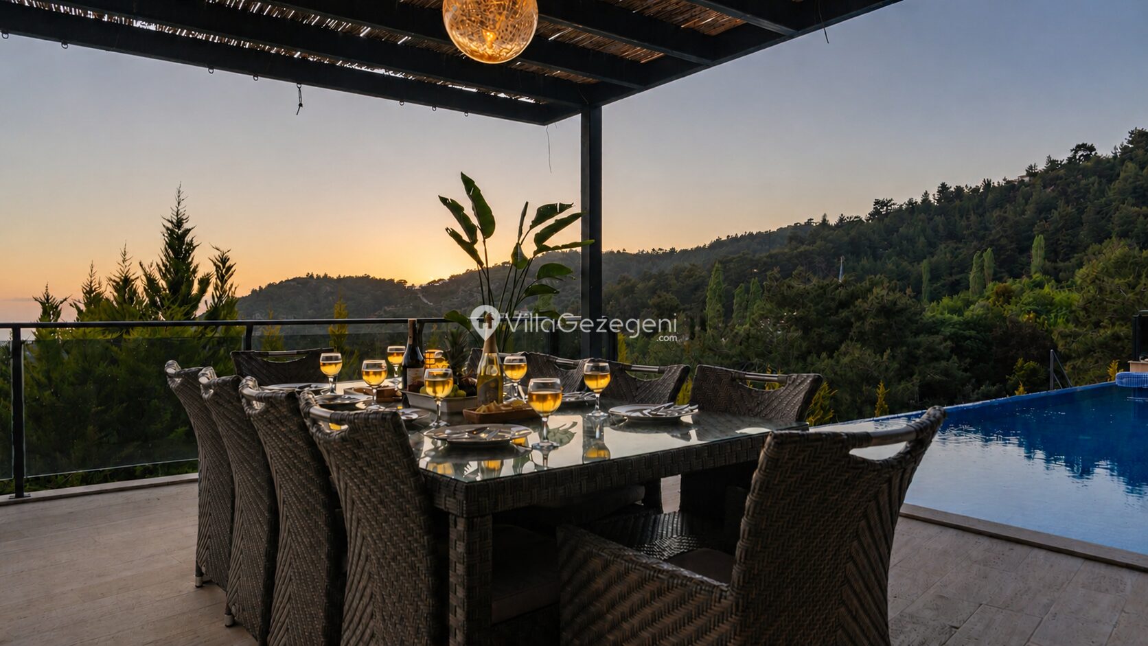 Villa Velaris Yemek alanı 4 – İslamlar kiralık villa