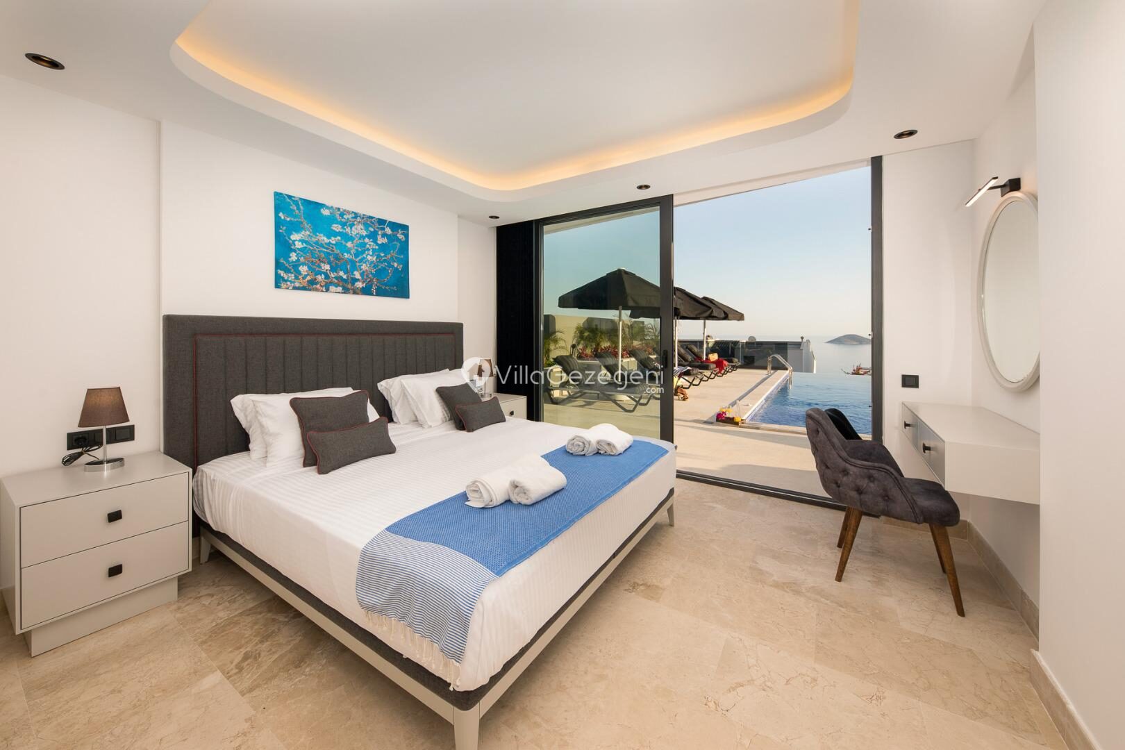 Villa Dreams — 8