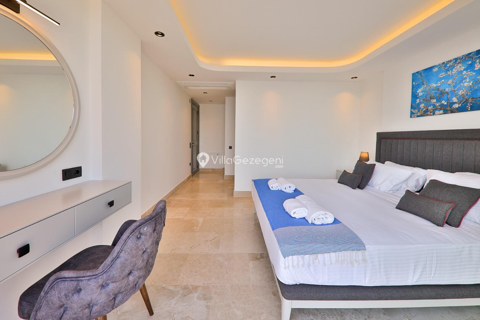 Villa Dreams — 13