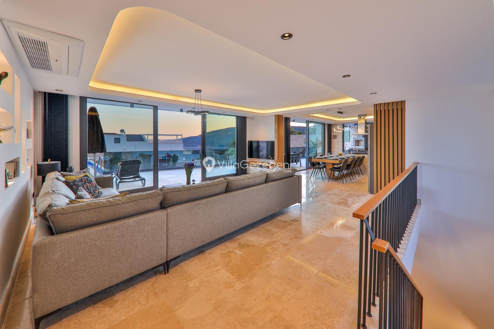 Villa Dreams — 64