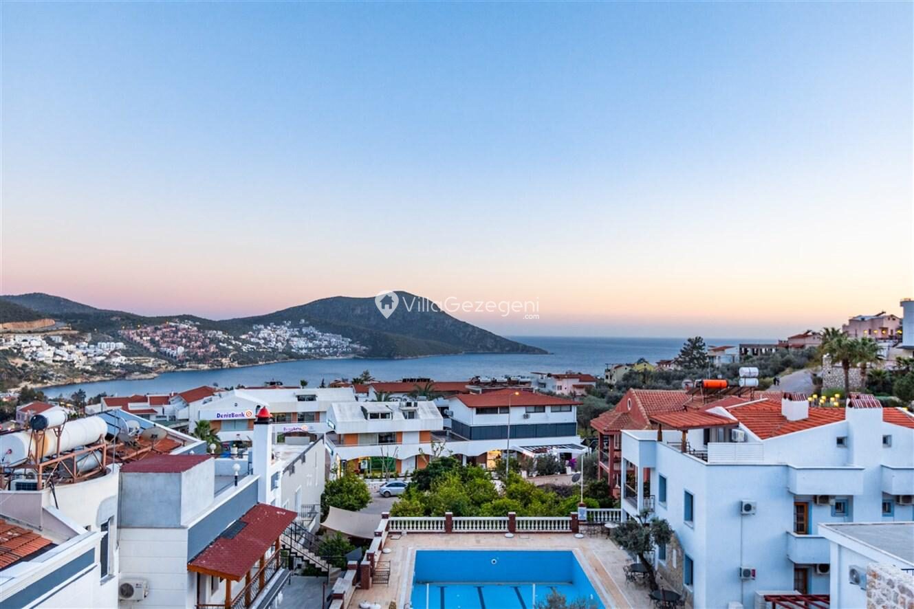 Villa Royal Hills 1 – Ortaalan kiralık villa