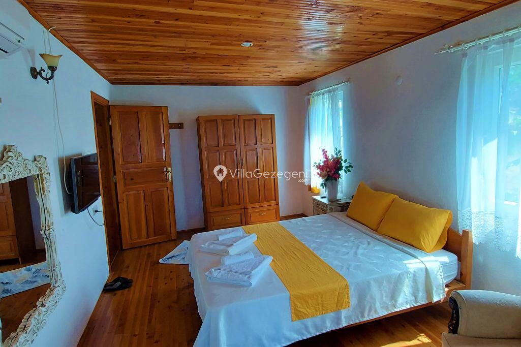 Villa Simay 1 — 44
