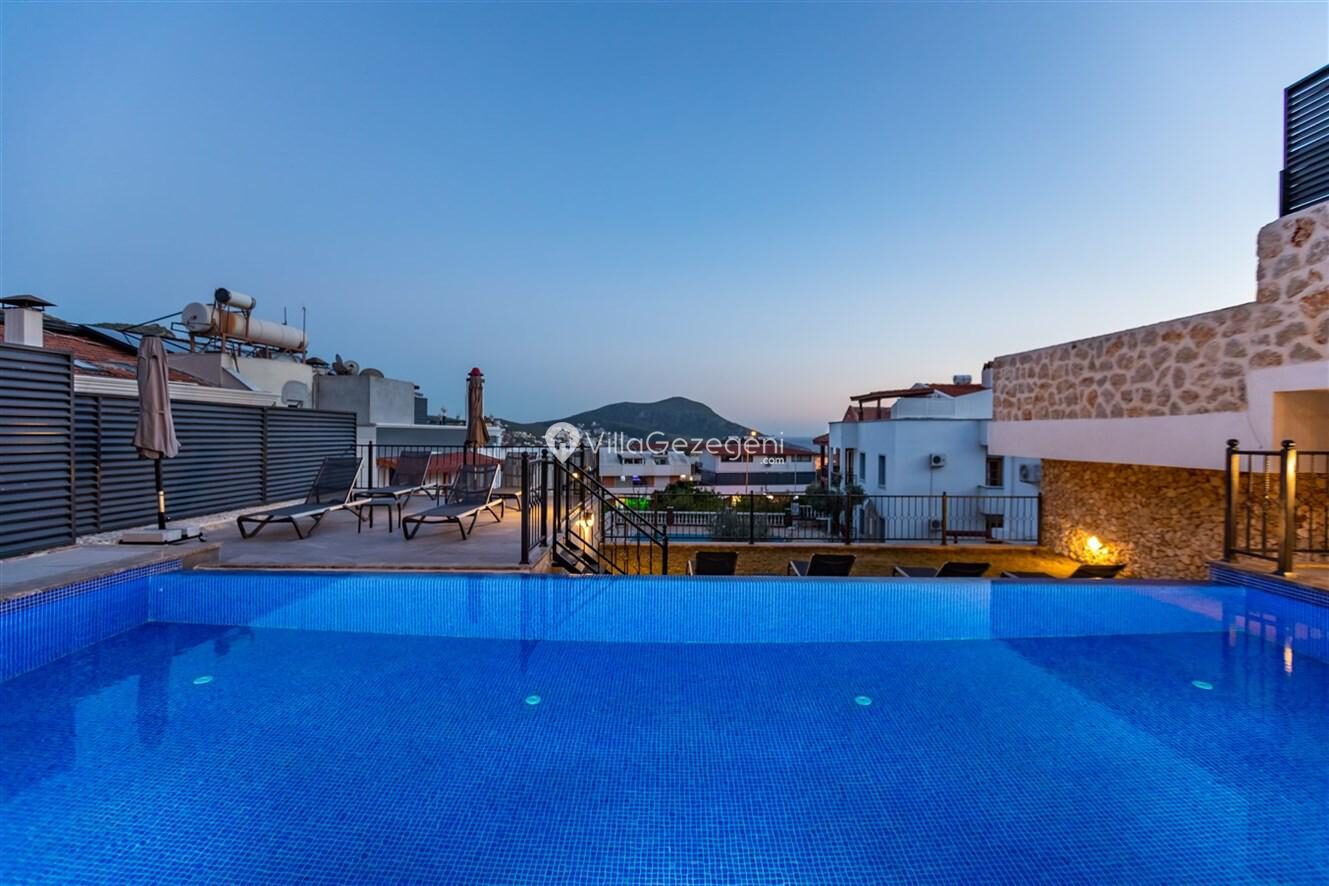 Villa Royal Hills 1 – Ortaalan kiralık villa