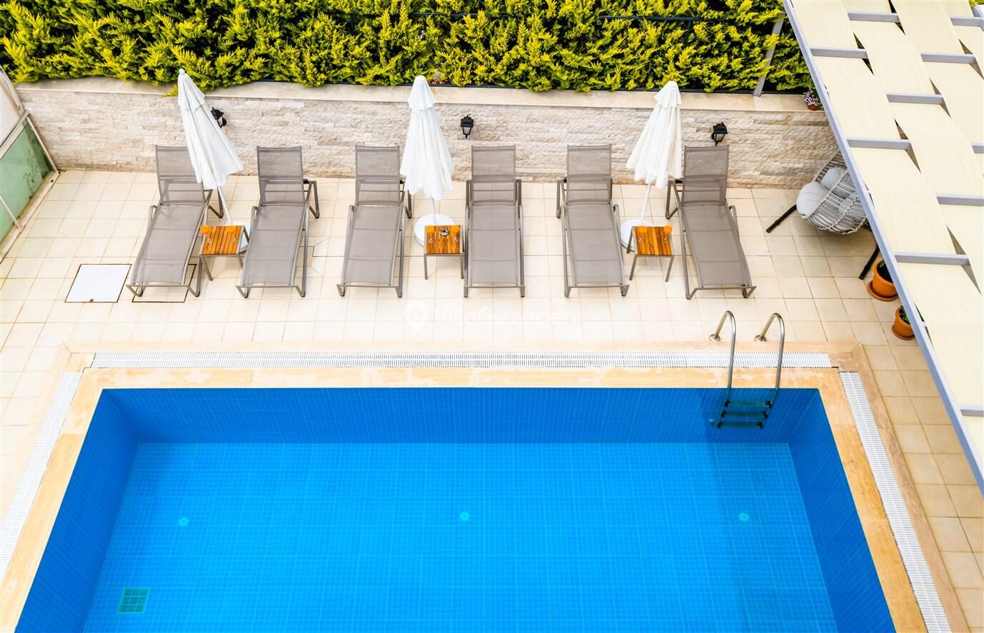 Villa Kaya — 40