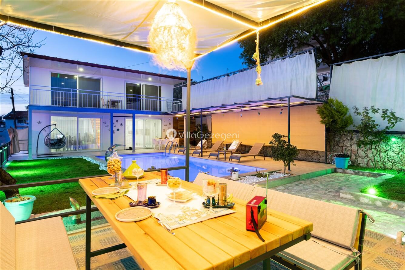 Villa Smyrna — 4