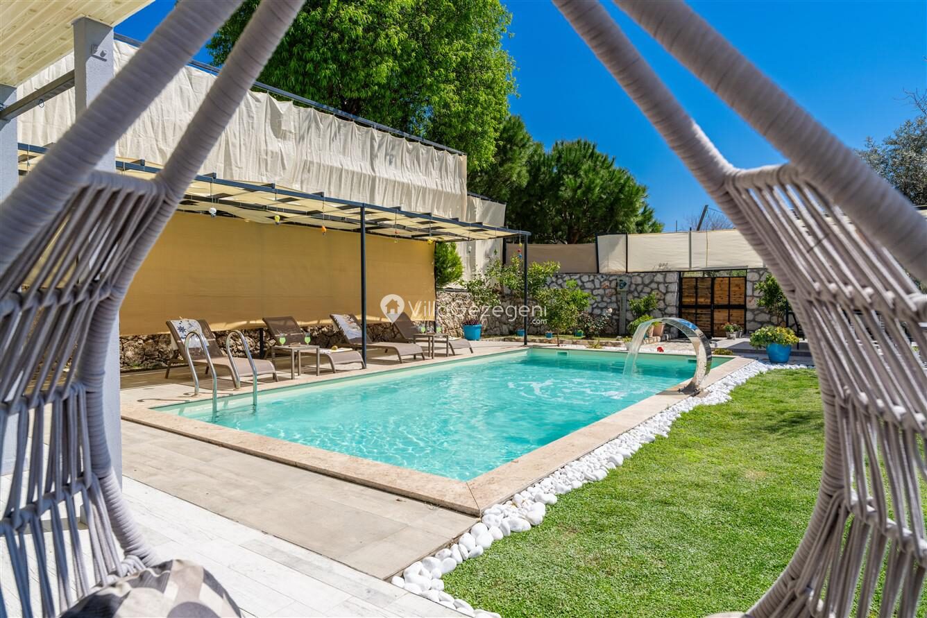 Villa Smyrna — 25