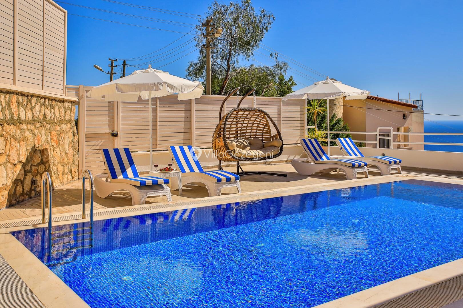 Villa Bitcoin — 41