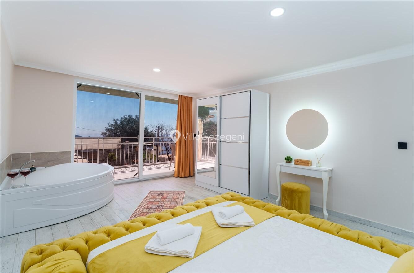 Villa Smyrna — 61