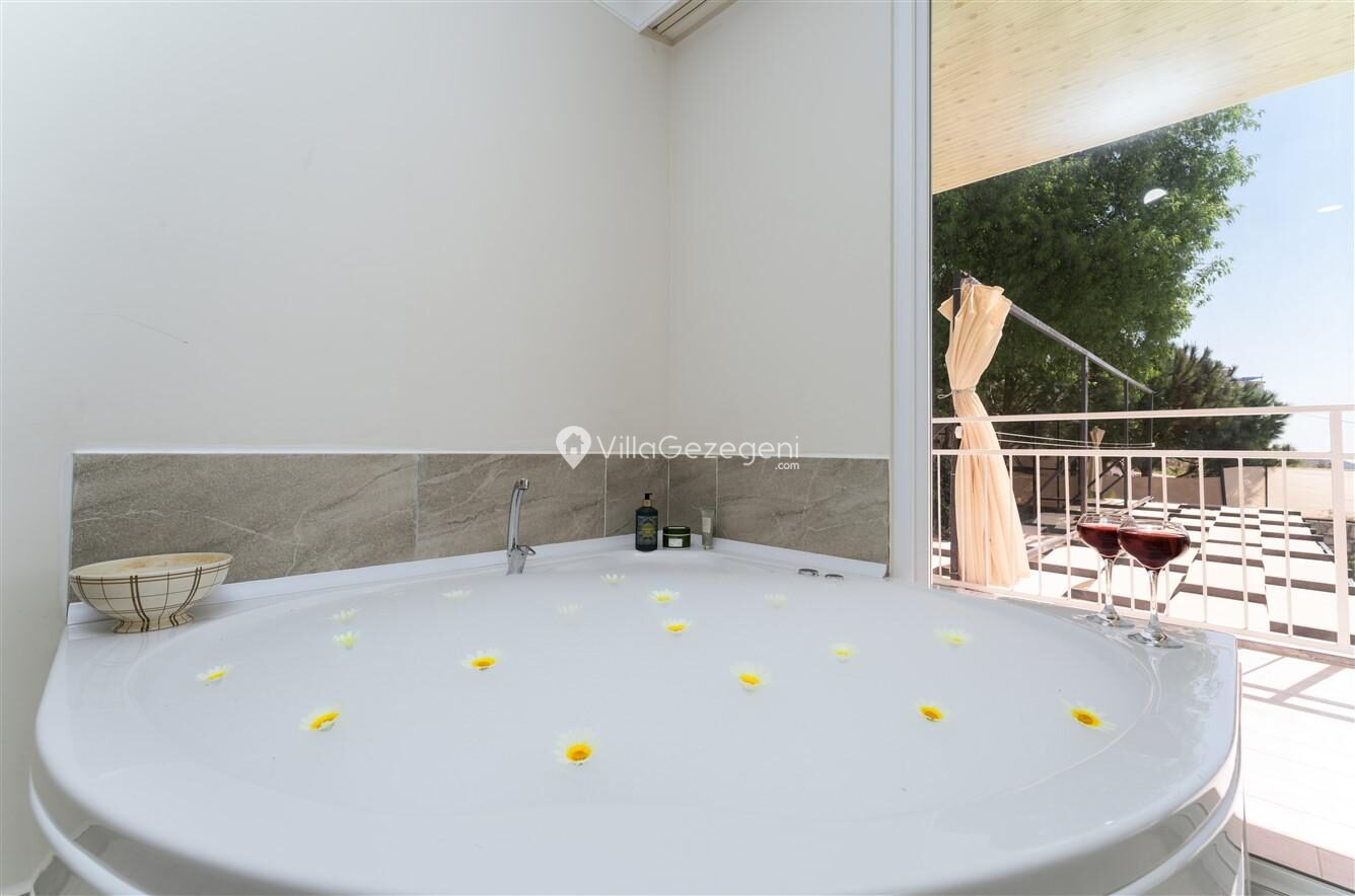 Villa Smyrna – Akbel kiralık villa