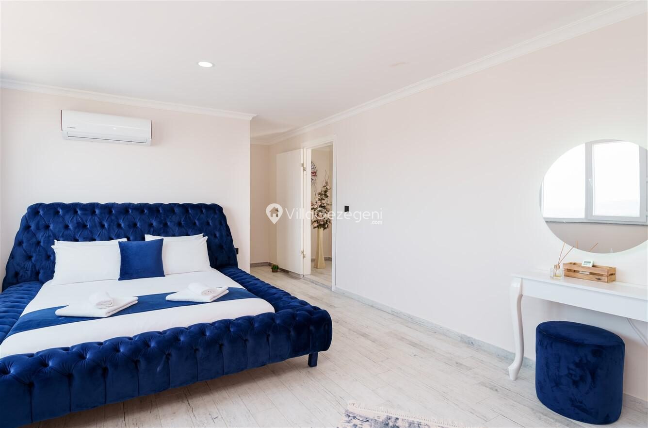 Villa Smyrna — 76