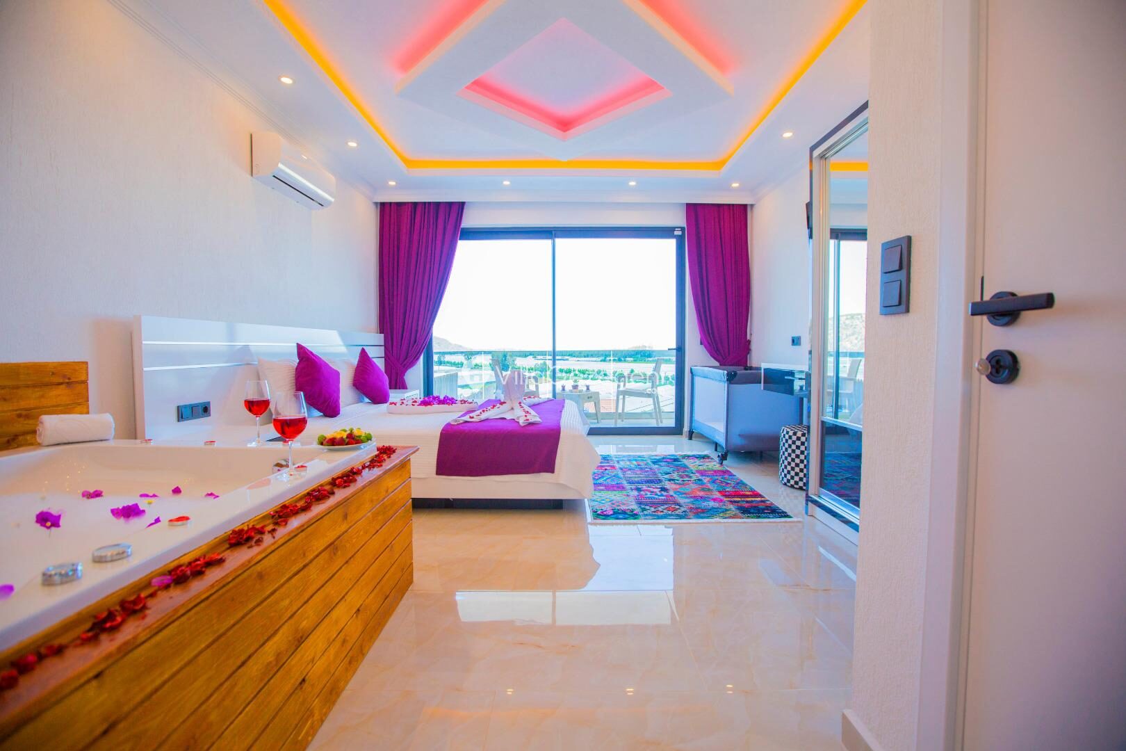 Villa Mirena — 52