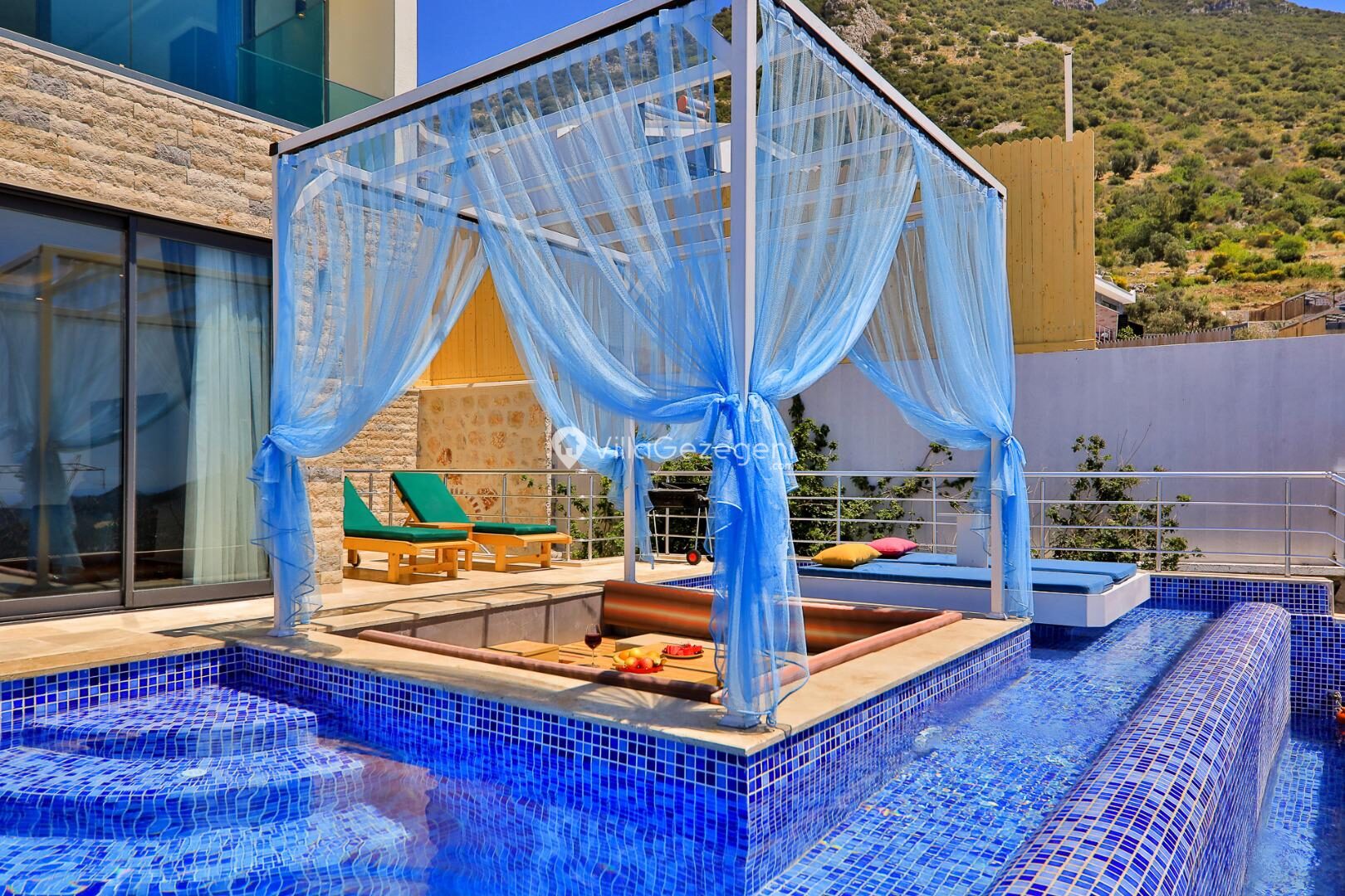 Villa Hills Londra — 4