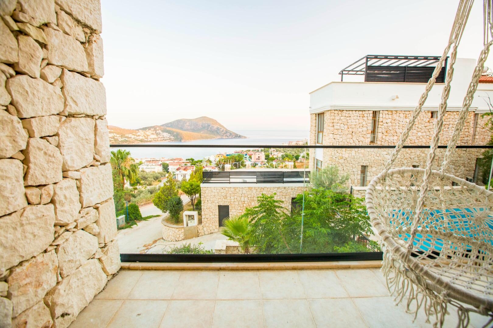 Villa Amore — 36