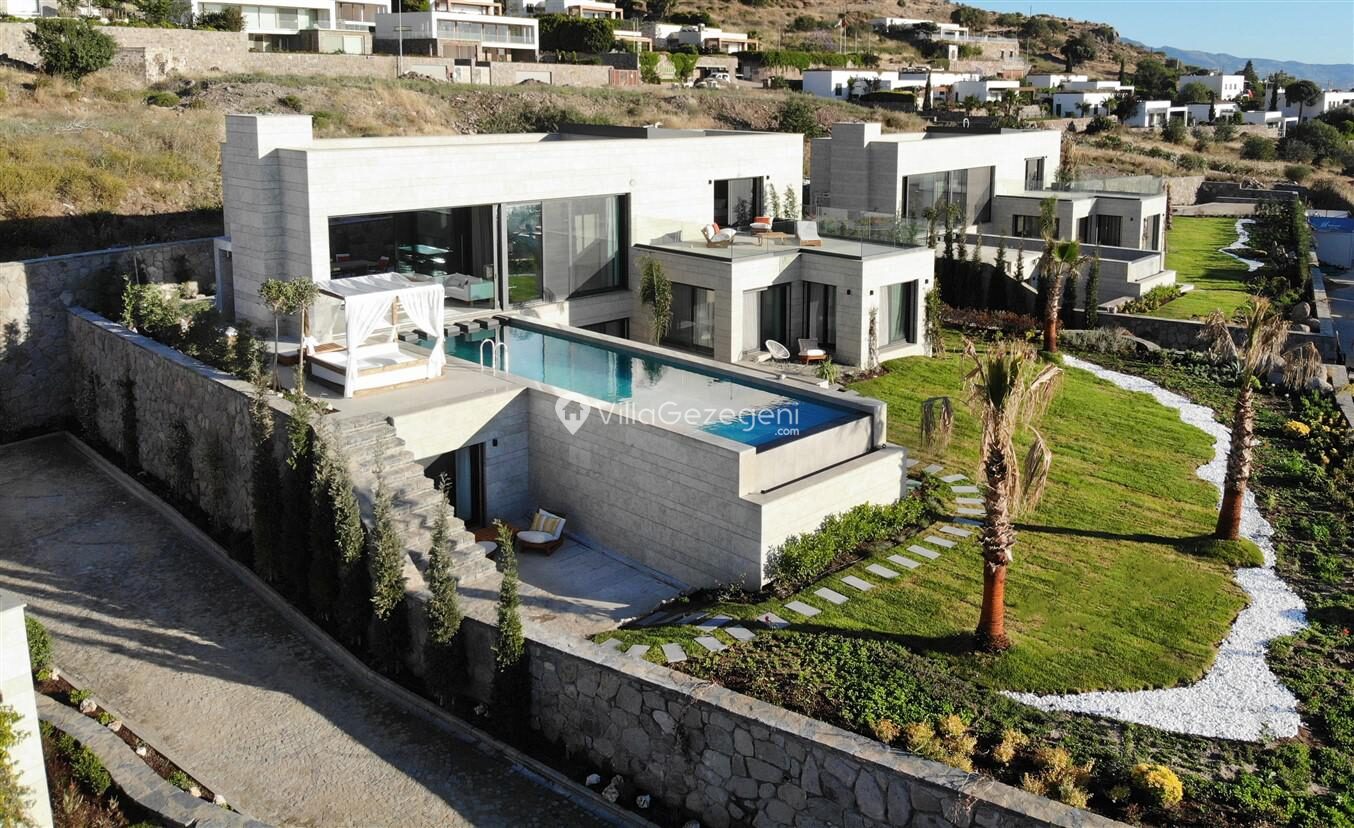 Villa Summer 4114 — 68