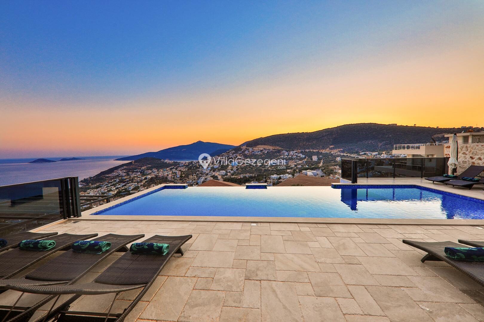 Villa Luxury – Kızıltaş kiralık villa