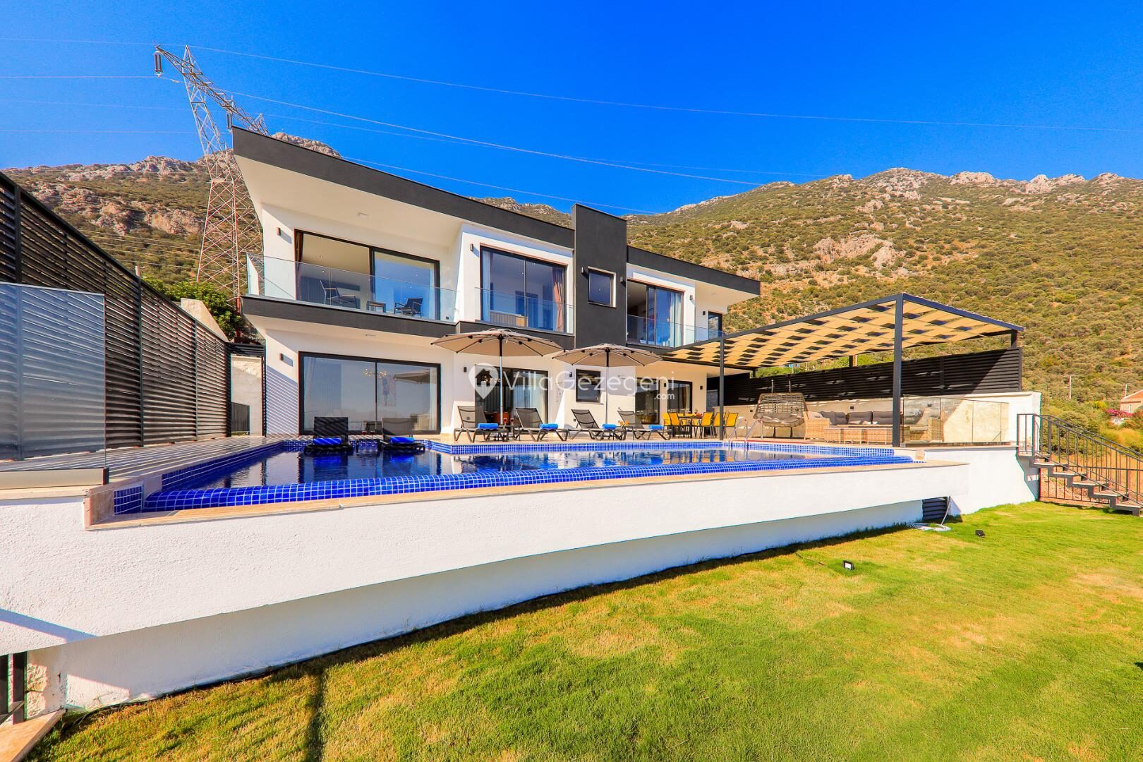 Villa Bliss — 1
