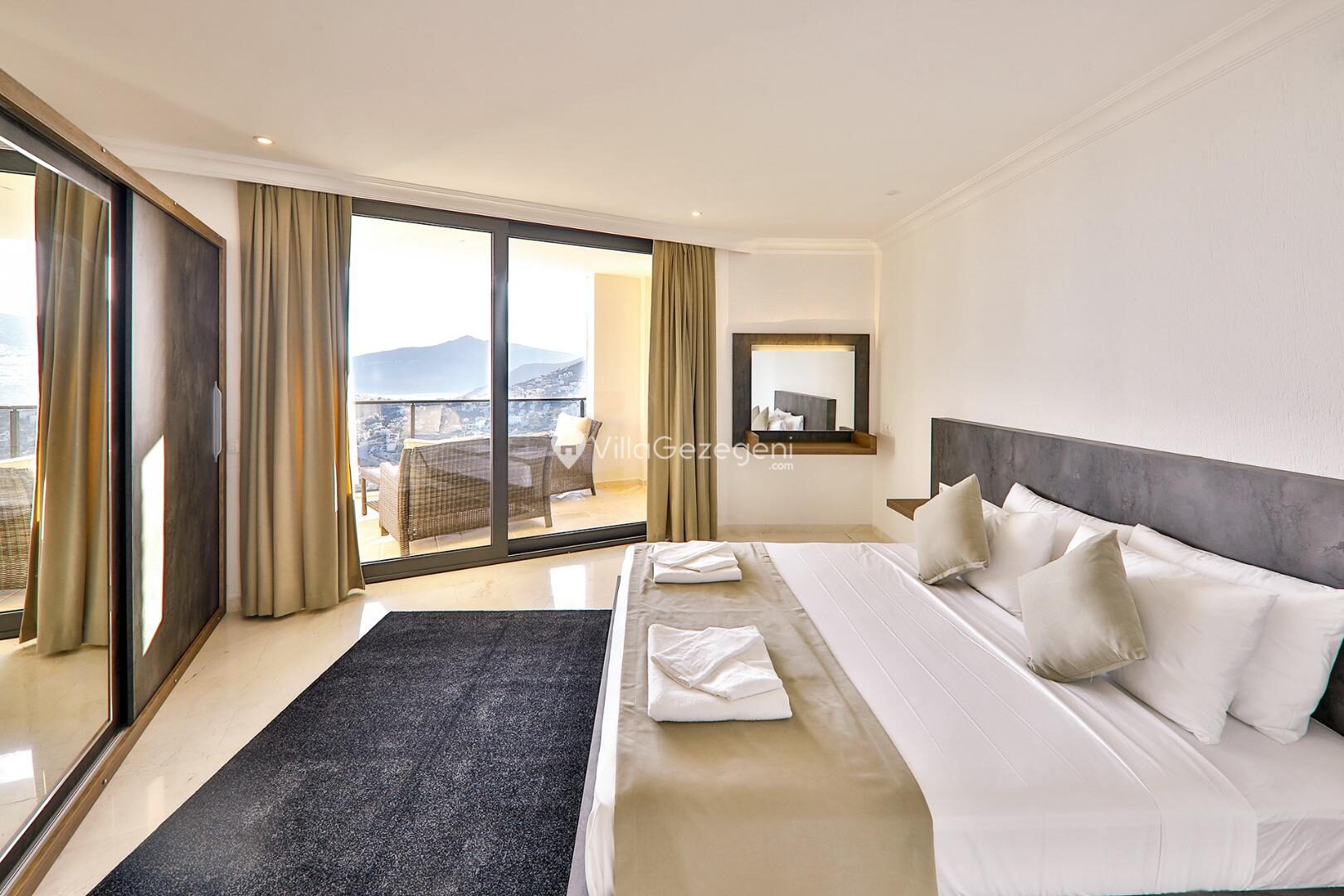 Villa Luxury — 22