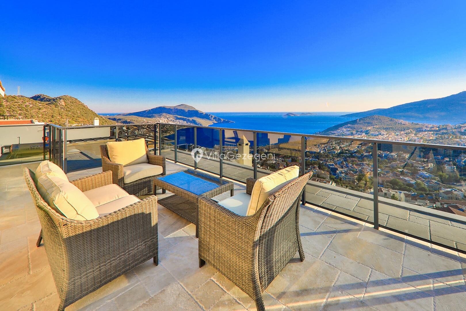 Villa Luxury — 38