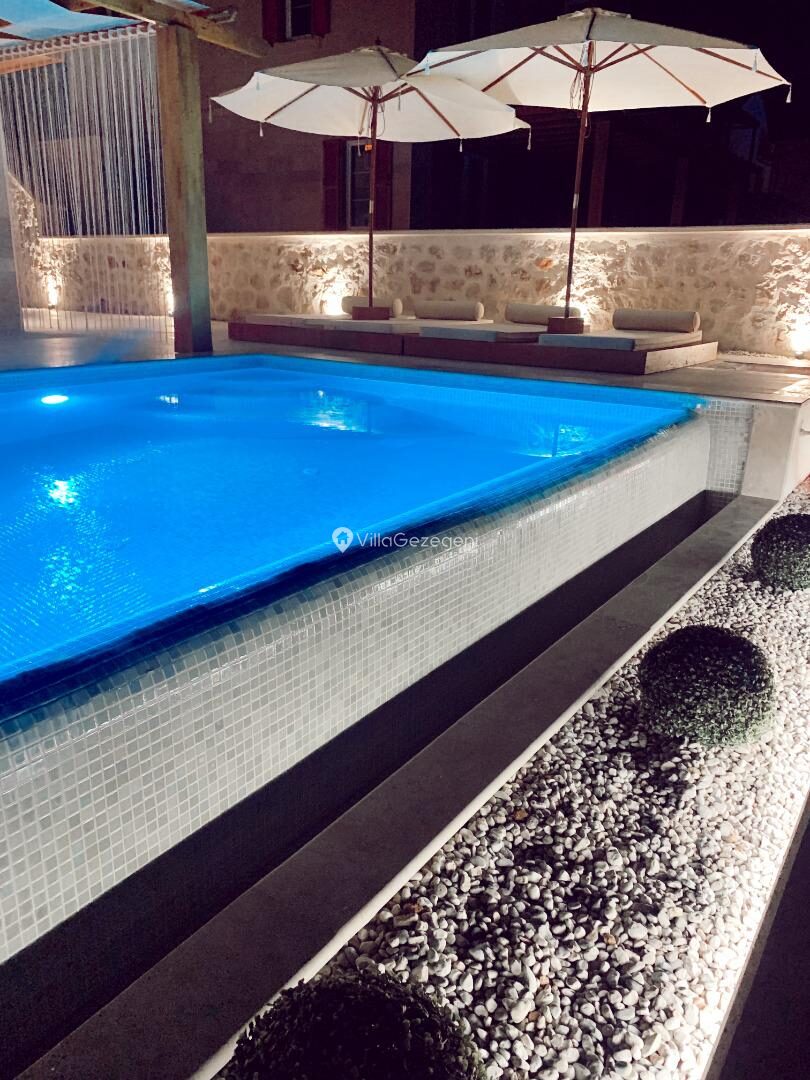 Villa Venue — 11