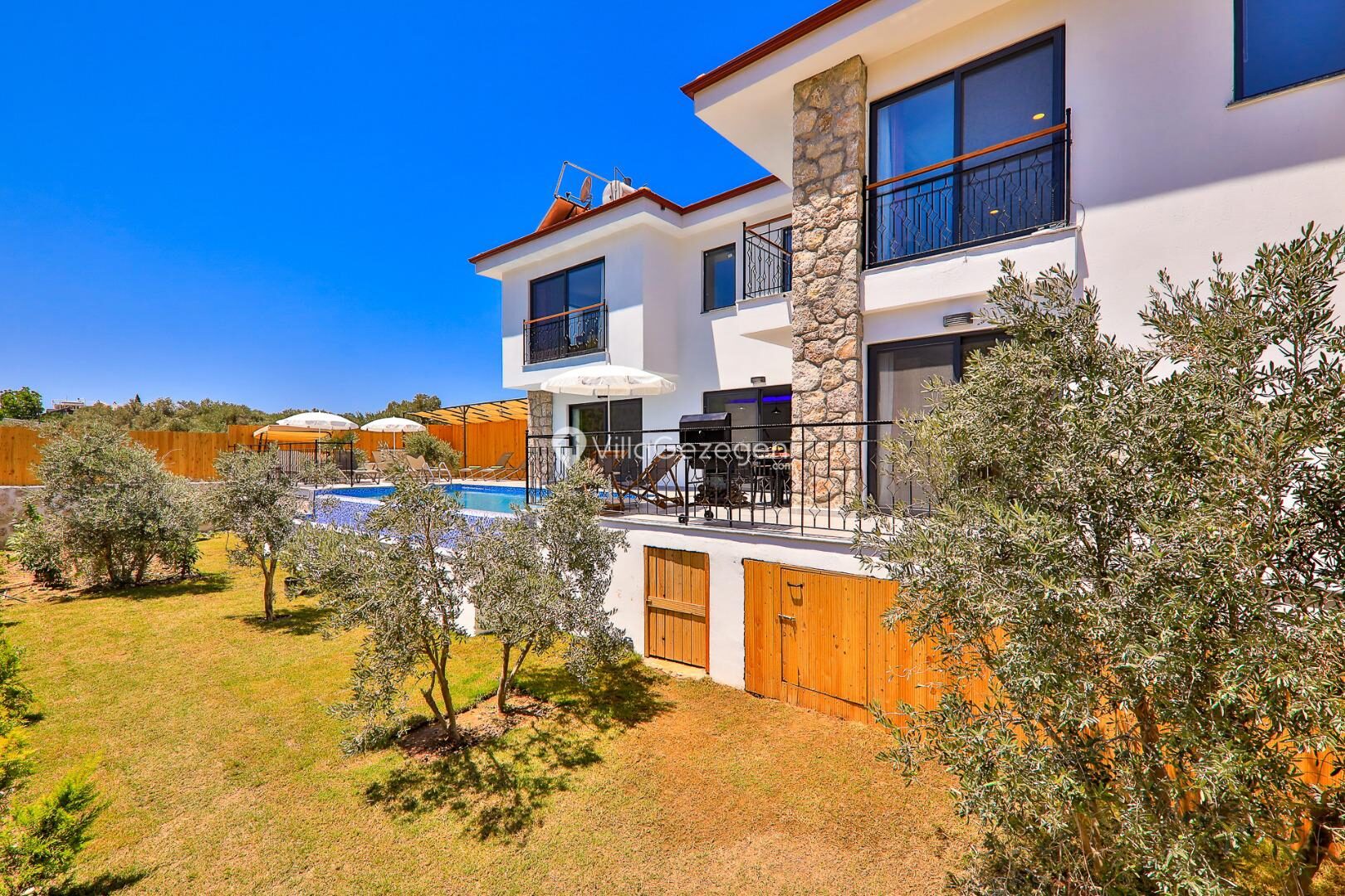 Villa Delfin Green — 4