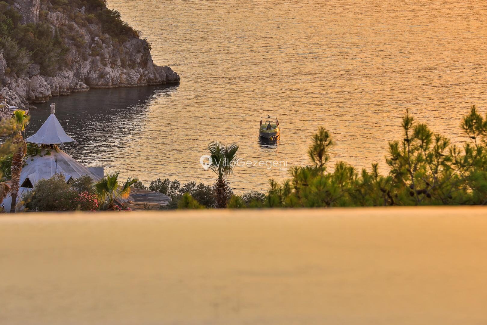 Villa Loca – Kışla kiralık villa