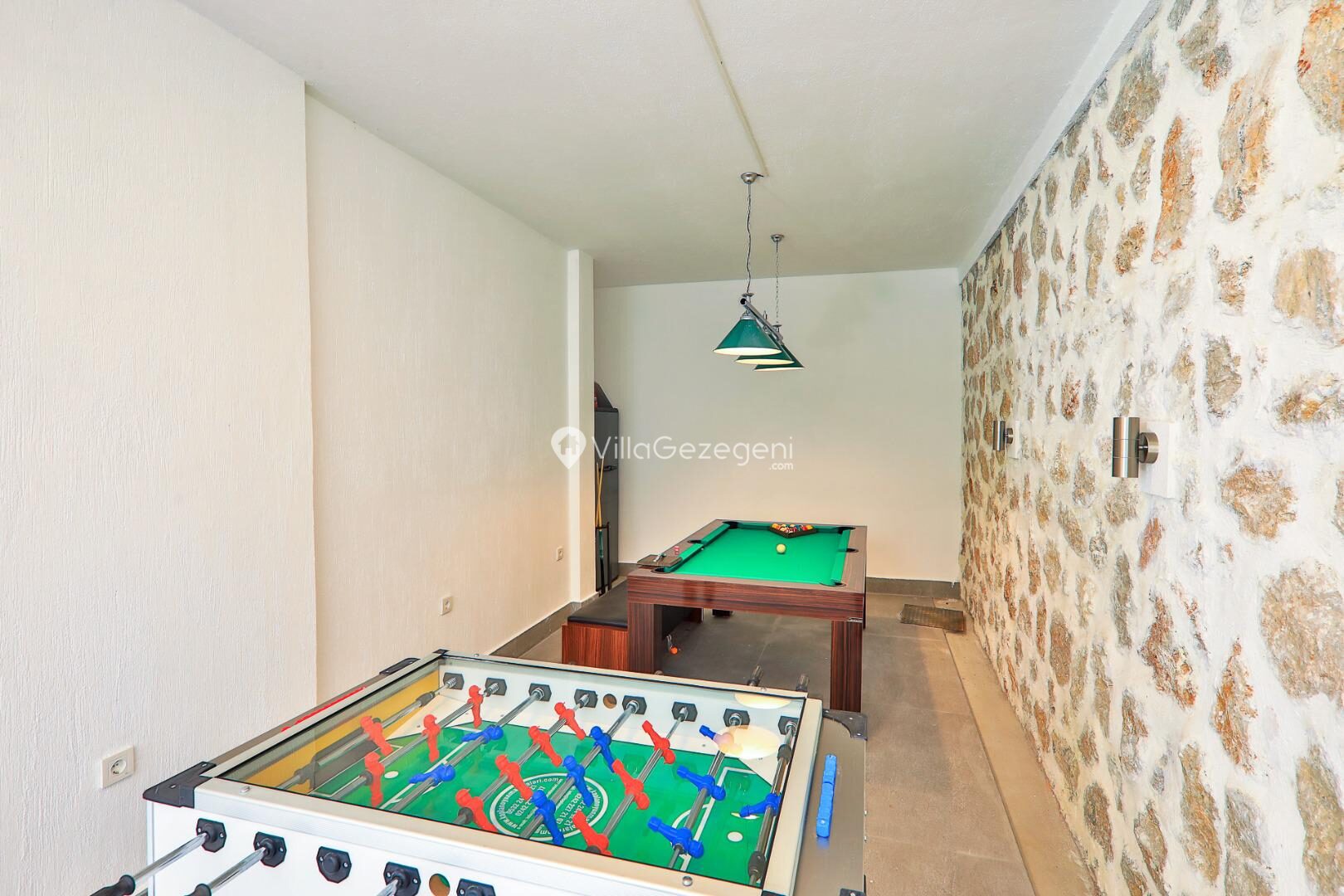 Villa Skylight — 24
