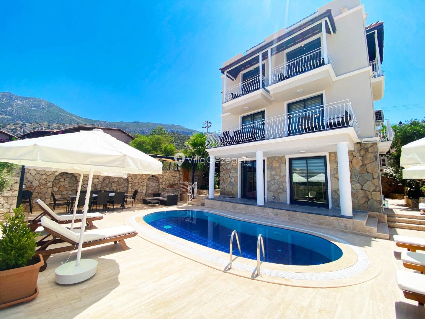 Villa Leo Kışla — 3