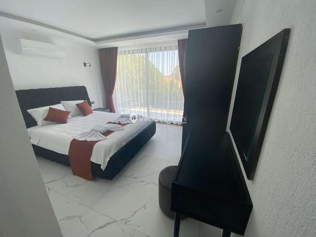 Villa Silver — 16