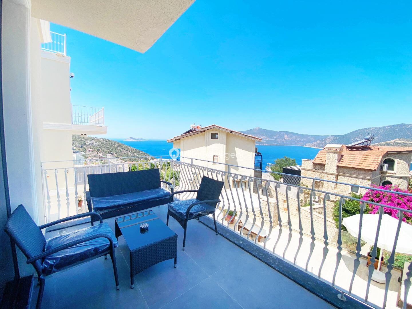 Villa Leo Kışla — 21