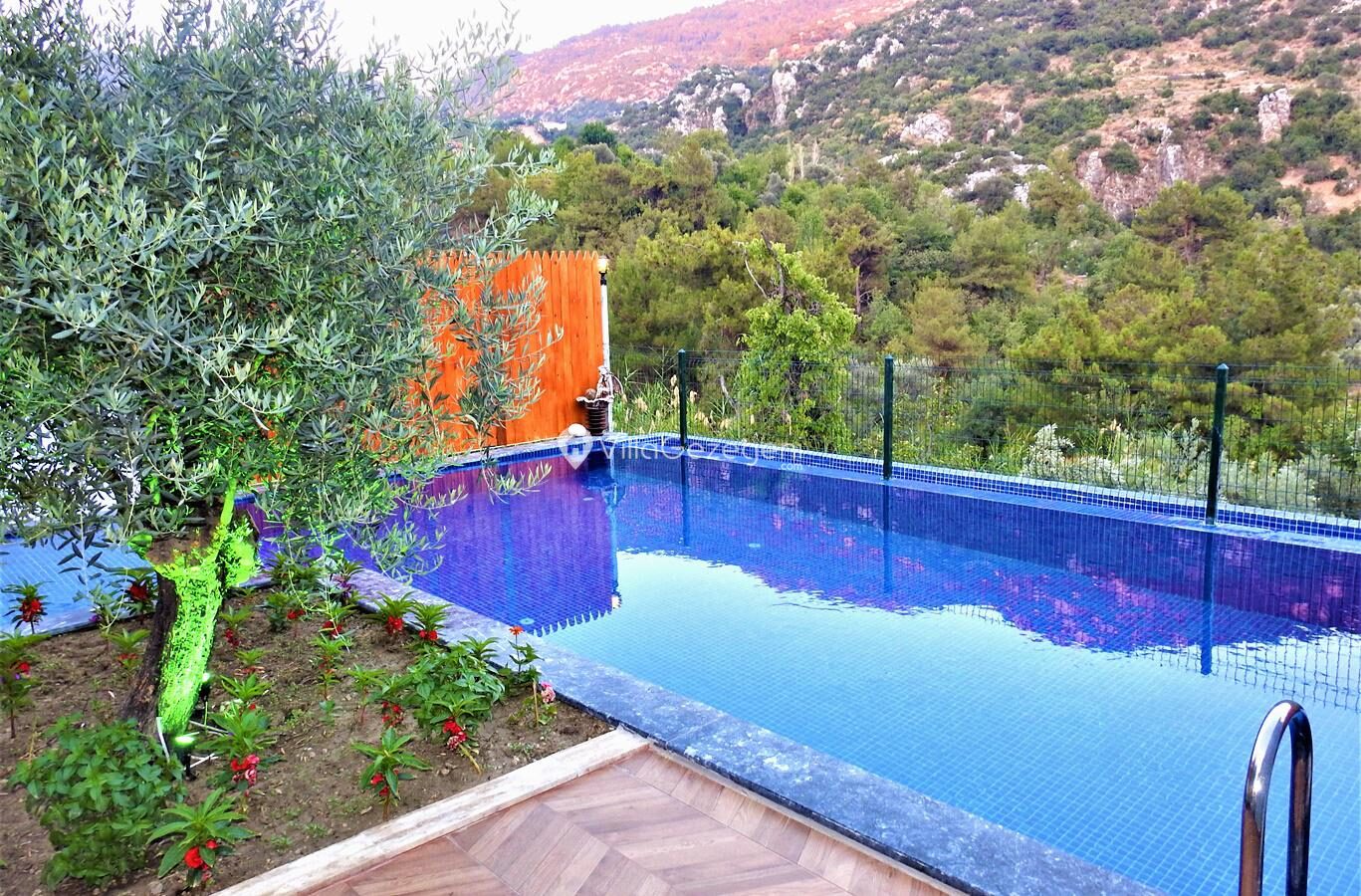 Villa Rayna — 13