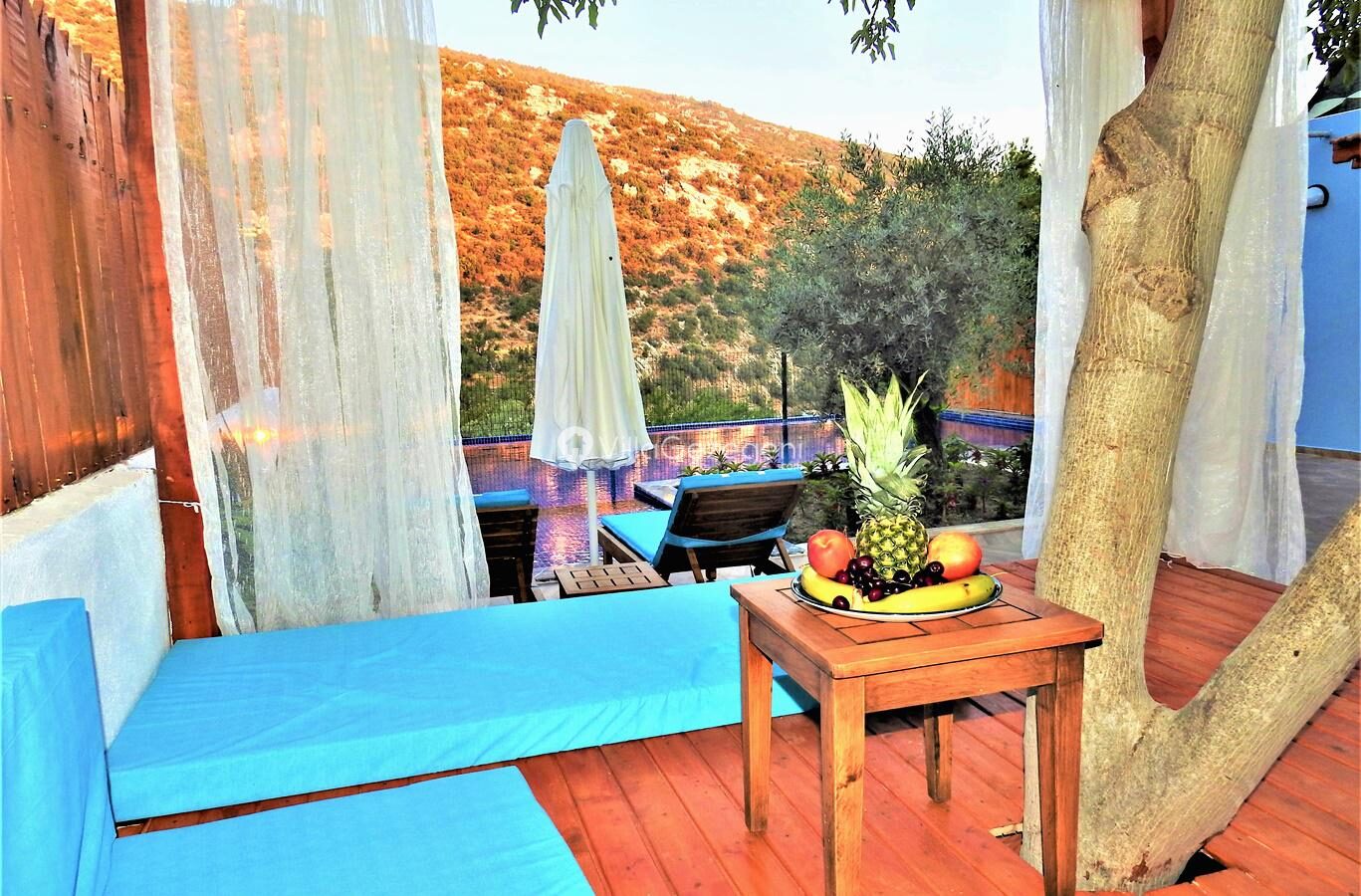 Villa Rayna — 21