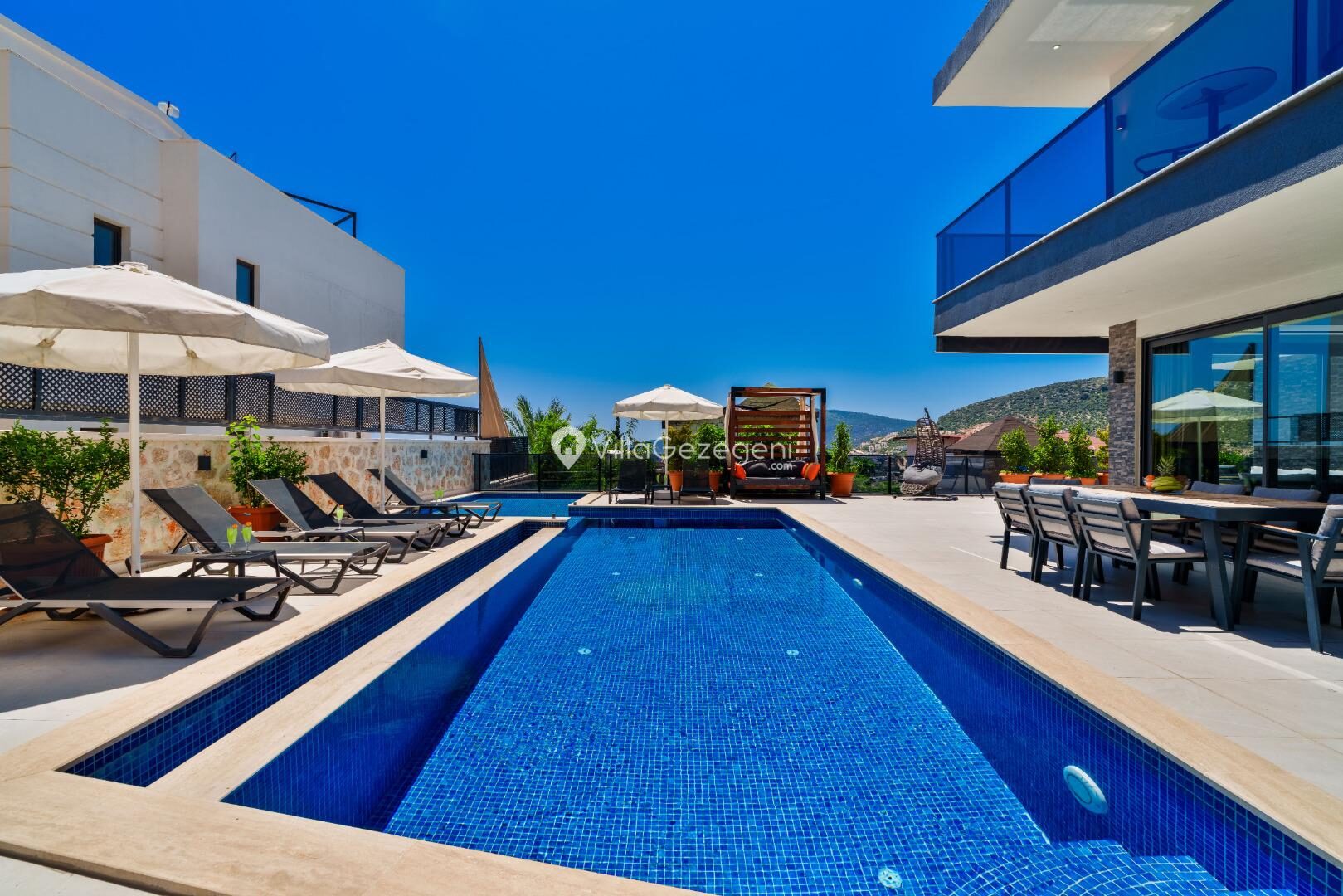 Villa Cassa — 56
