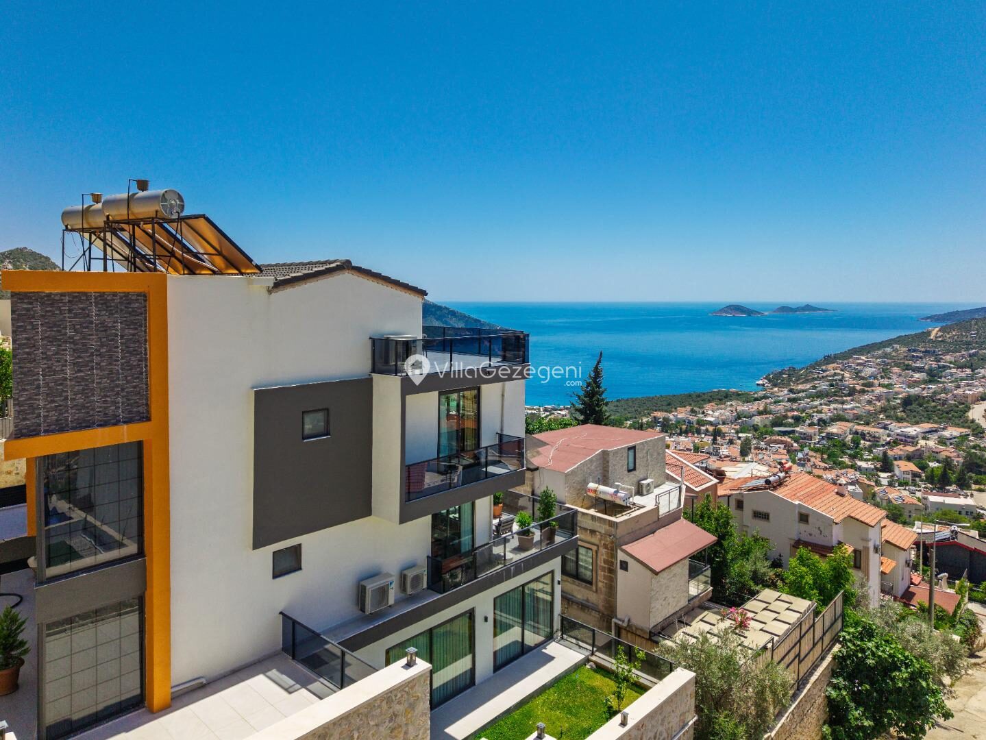 Villa Cassa — 72