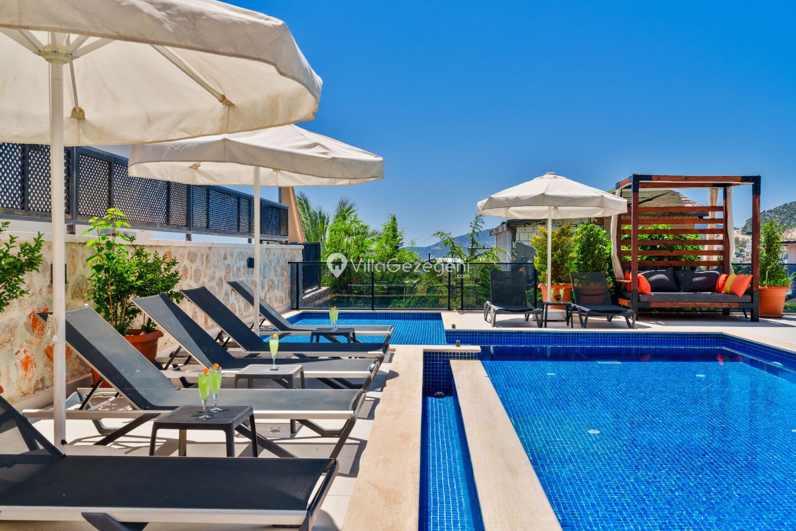 Villa Cassa — 78