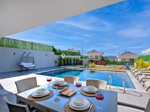 Villa Sudenaz 1 — 2