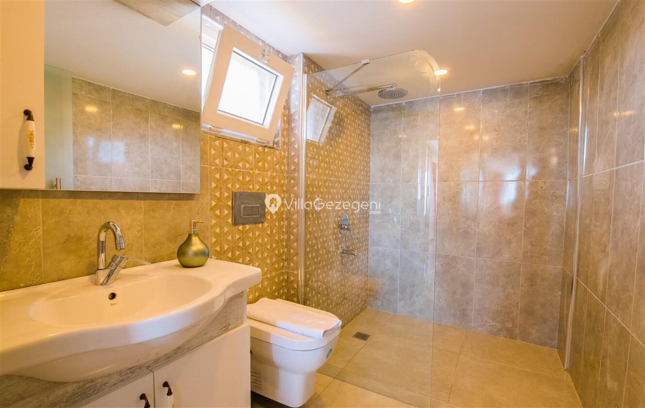 Villa Liza — 56