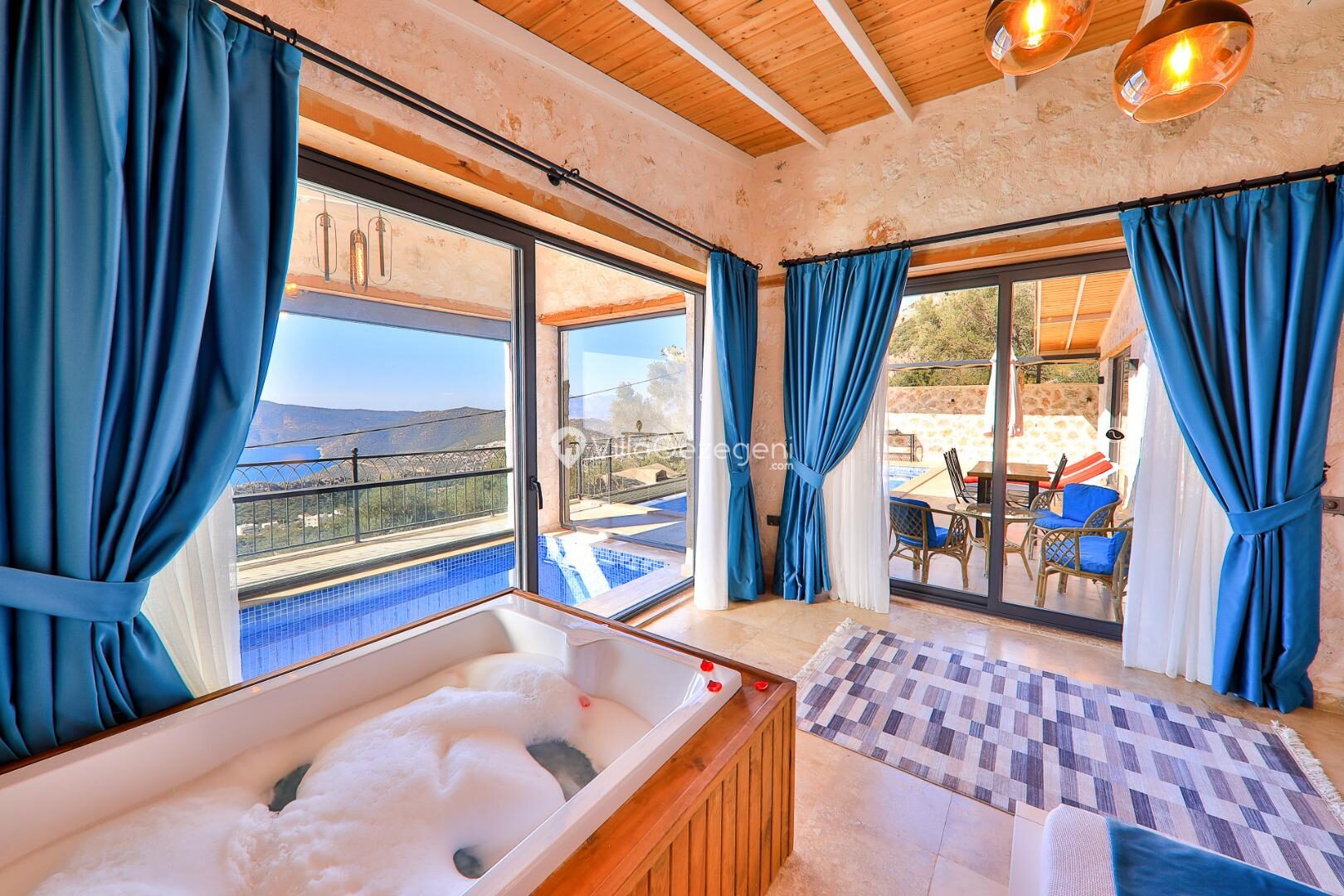 Villa Alaca — 12