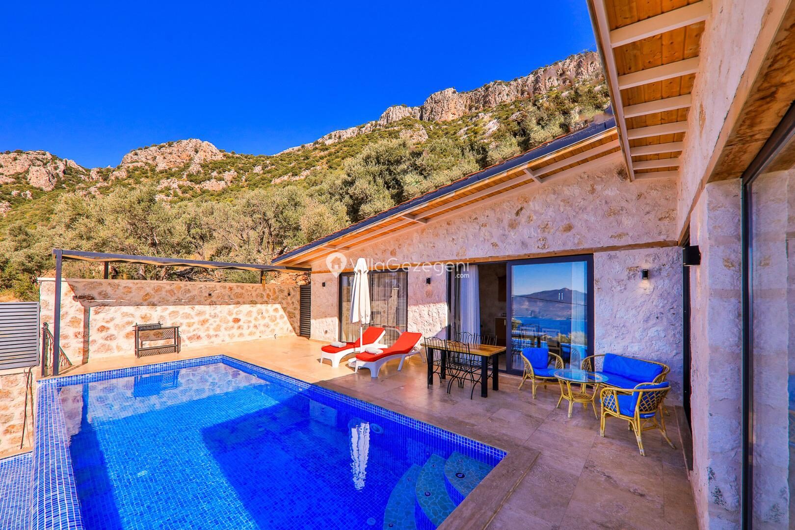 Villa Alaca — 16