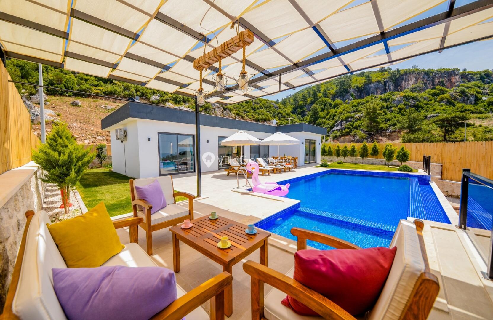 Villa Neco Doğu — 13