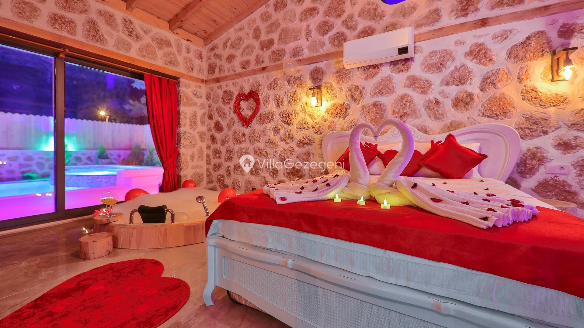 Villa Happiness — 31